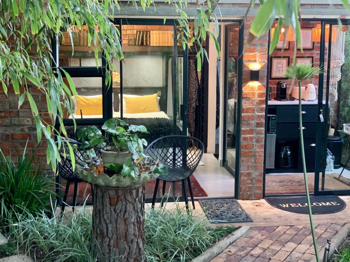 Апартаменти The Secret Garden Hideaway Моссел-Бей Екстер'єр фото